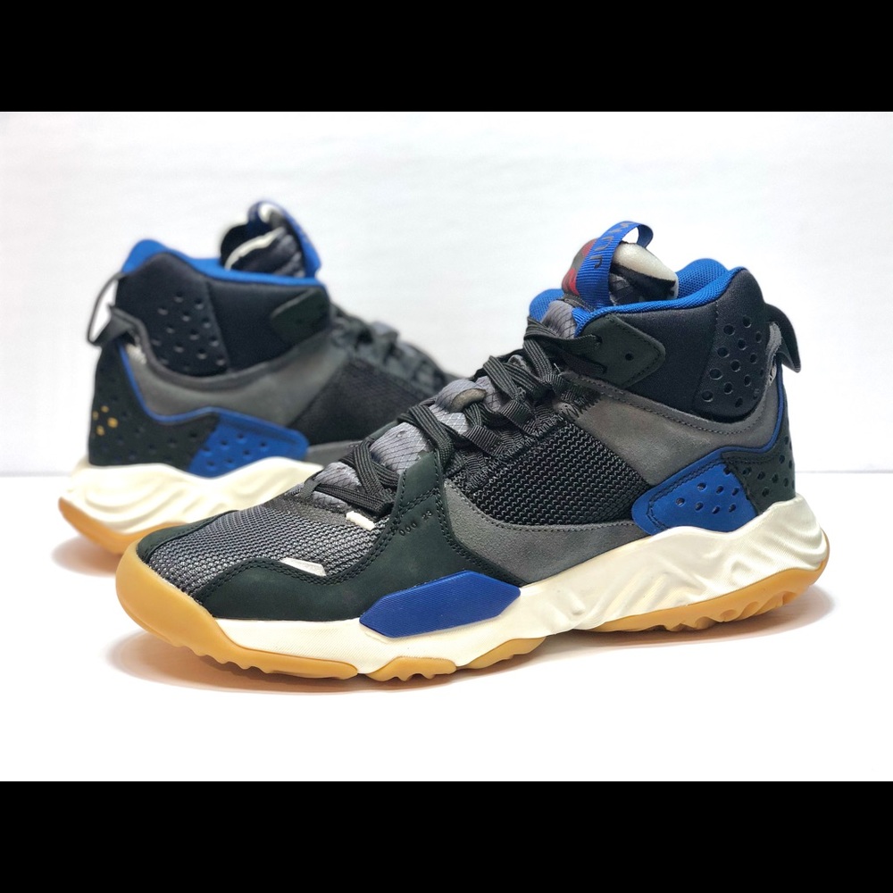 Air Jordan Delta Mid Storm Blue